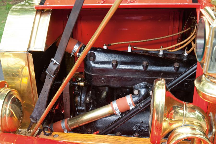  Ford Model T Touring 1909 года  (фото 12 из 63)